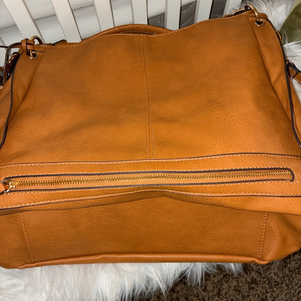 Urban Expressions Handbag Tote Style (Pecan Color) - Picture 5 of 14